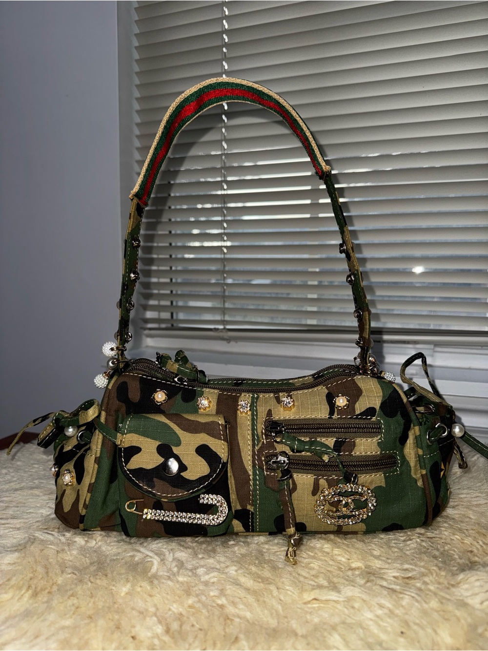 Camouflage Embellished Shoulder Bag - Green Camo